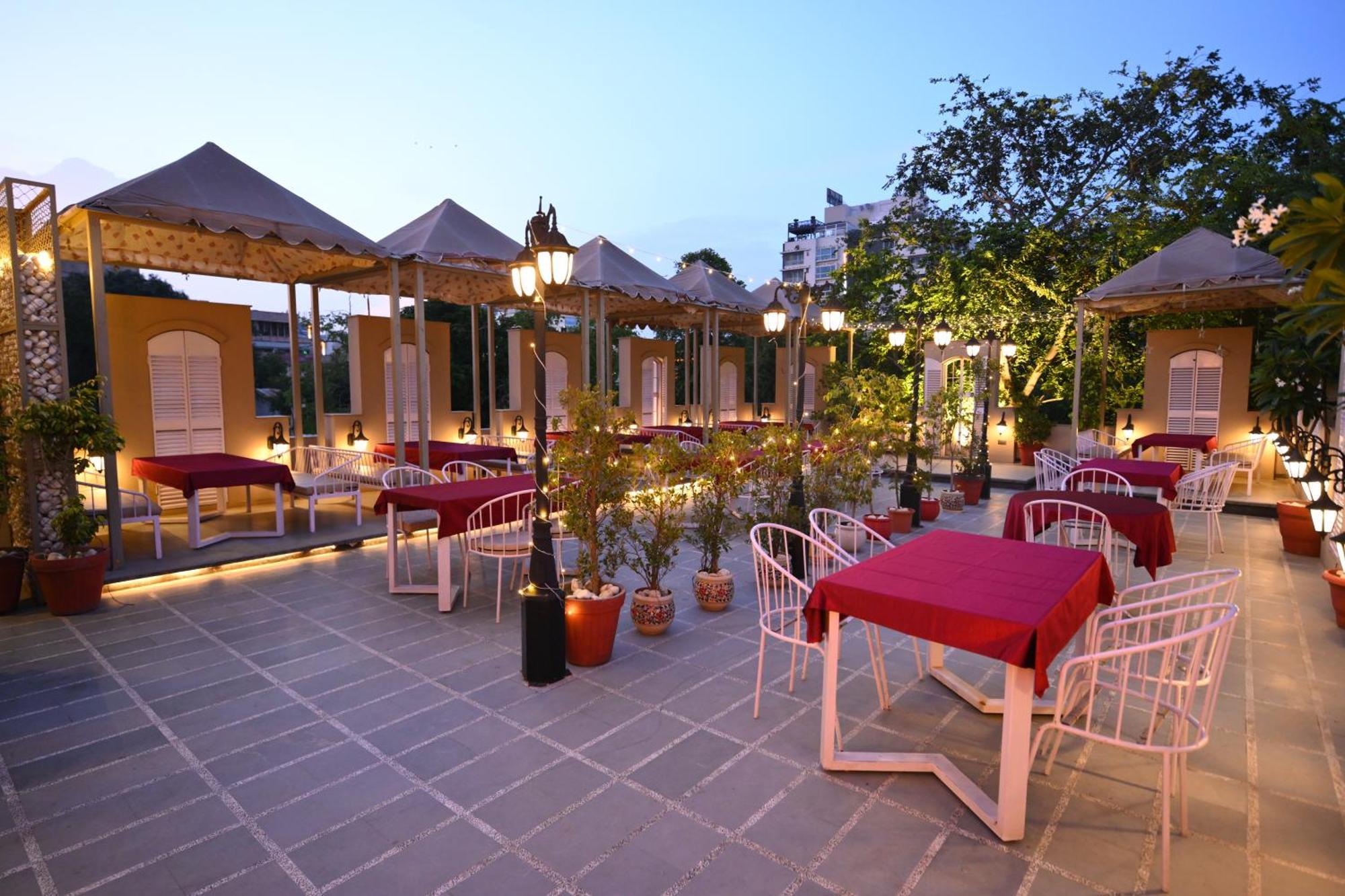 Wake N Flow Boutique Stay By Jsh Jaipur Exterior foto